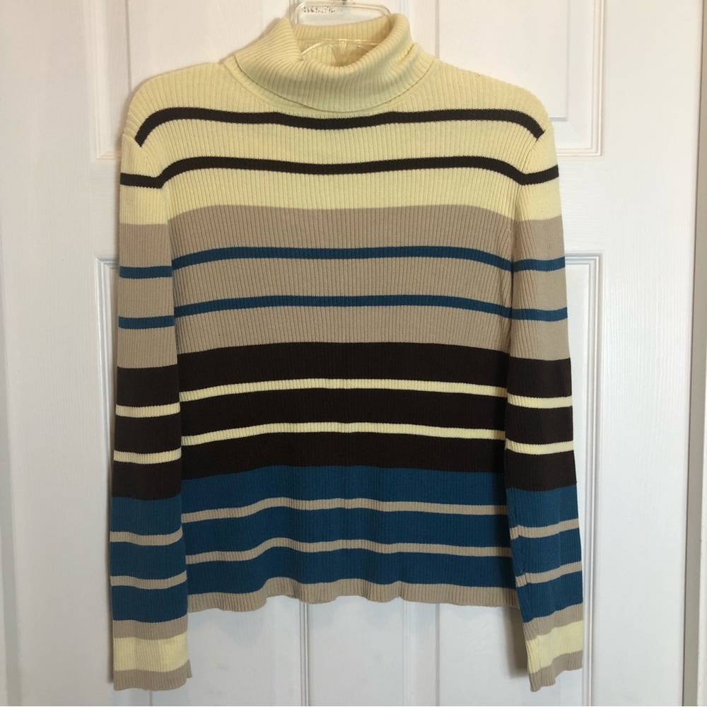 Reference Point New York Ribbed Striped Turtleneck Sweater. Size L